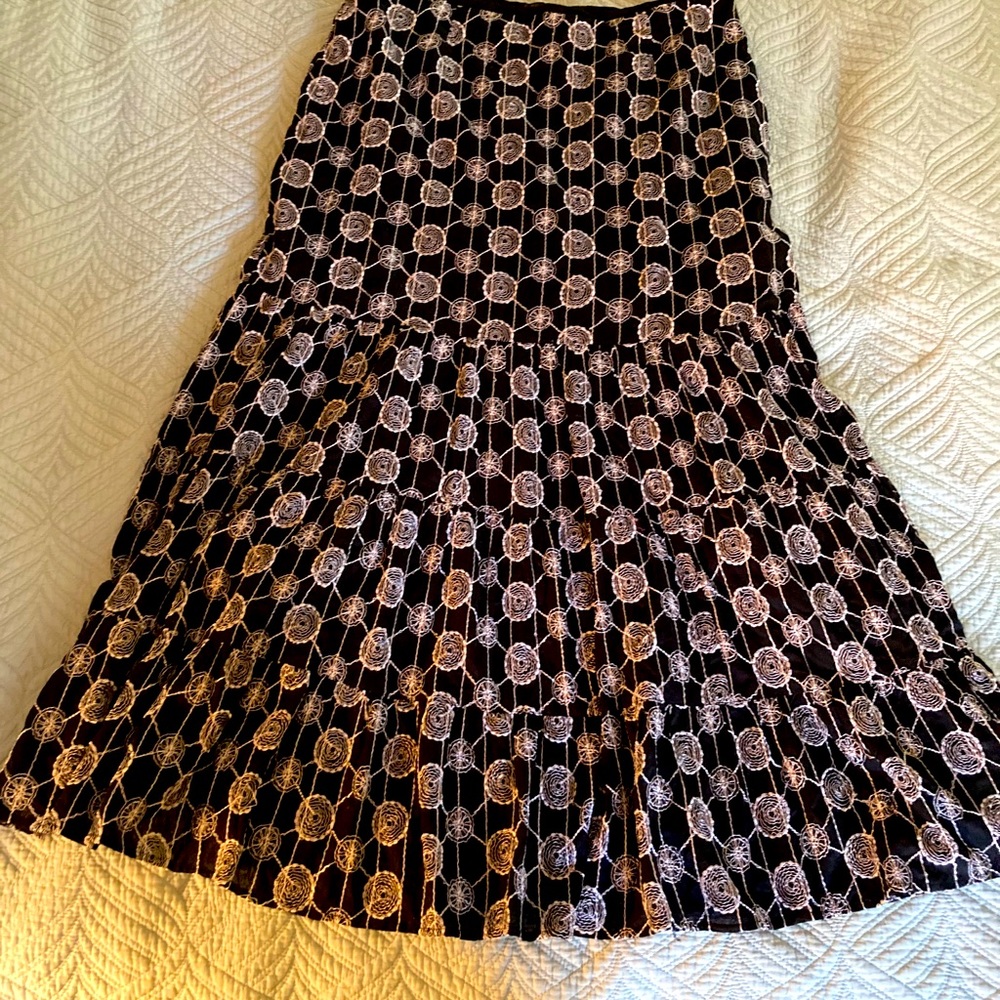 Persaman New York blue maxi boho skirt w/ white embroidery